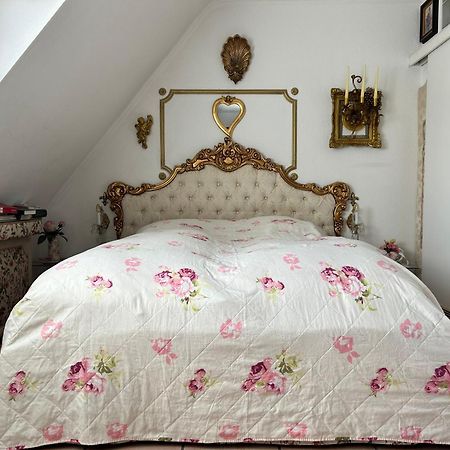 Haus Wessel Hotel Кьолн Екстериор снимка