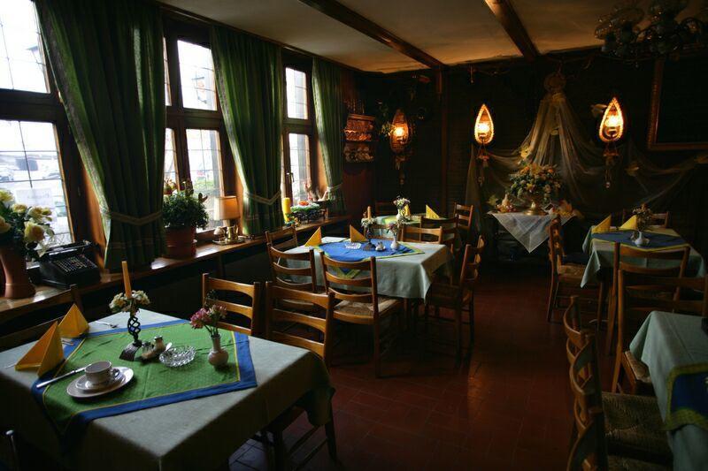 Haus Wessel Hotel Кьолн Екстериор снимка